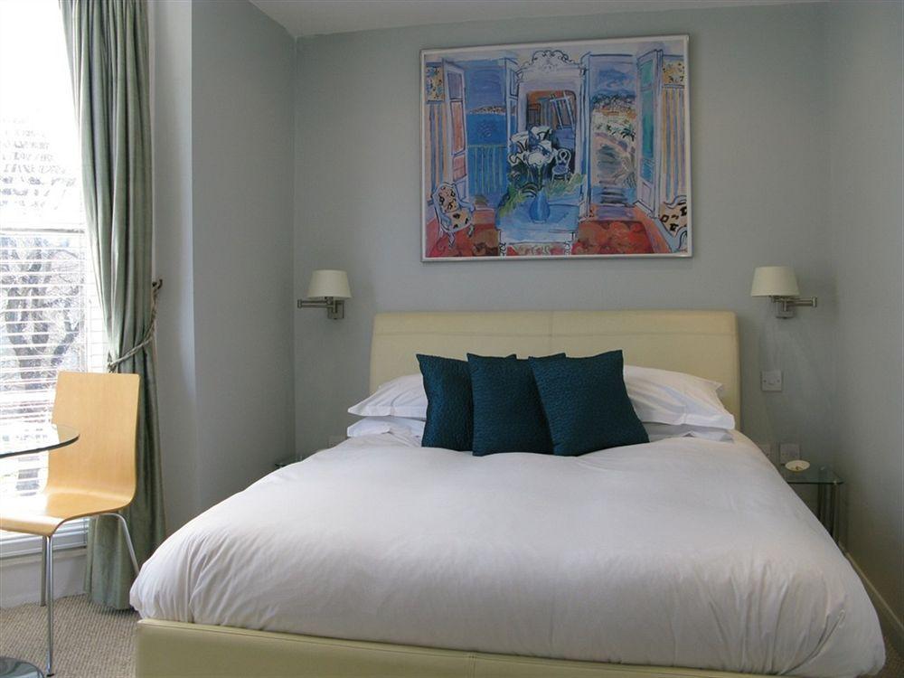 Oyo Lifestyle Hotel Sea Breeze 布赖顿 外观 照片
