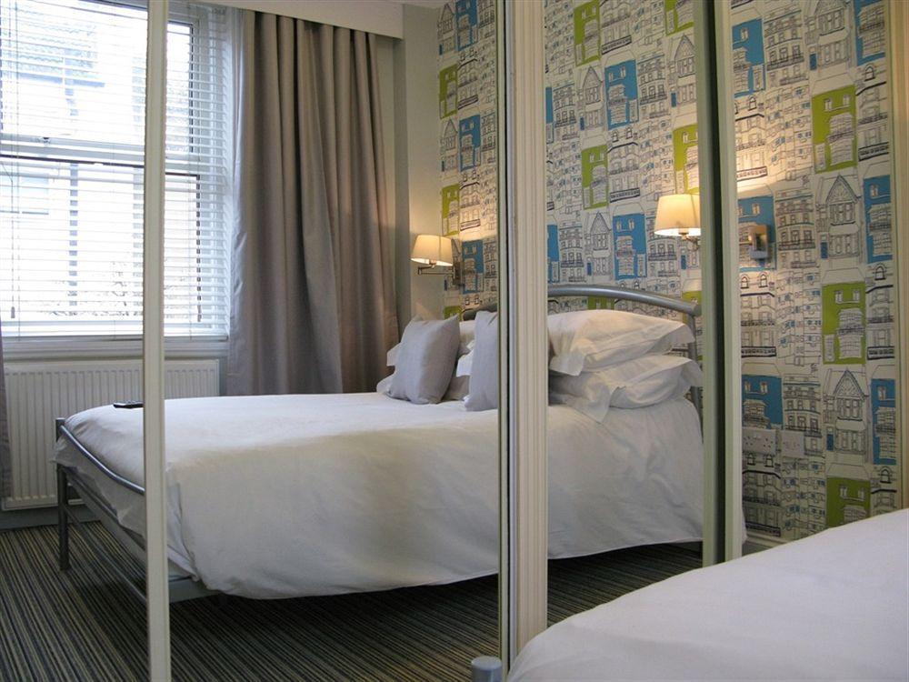 Oyo Lifestyle Hotel Sea Breeze 布赖顿 外观 照片