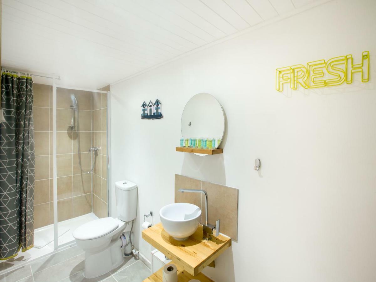 Oyo Lifestyle Hotel Sea Breeze 布赖顿 外观 照片