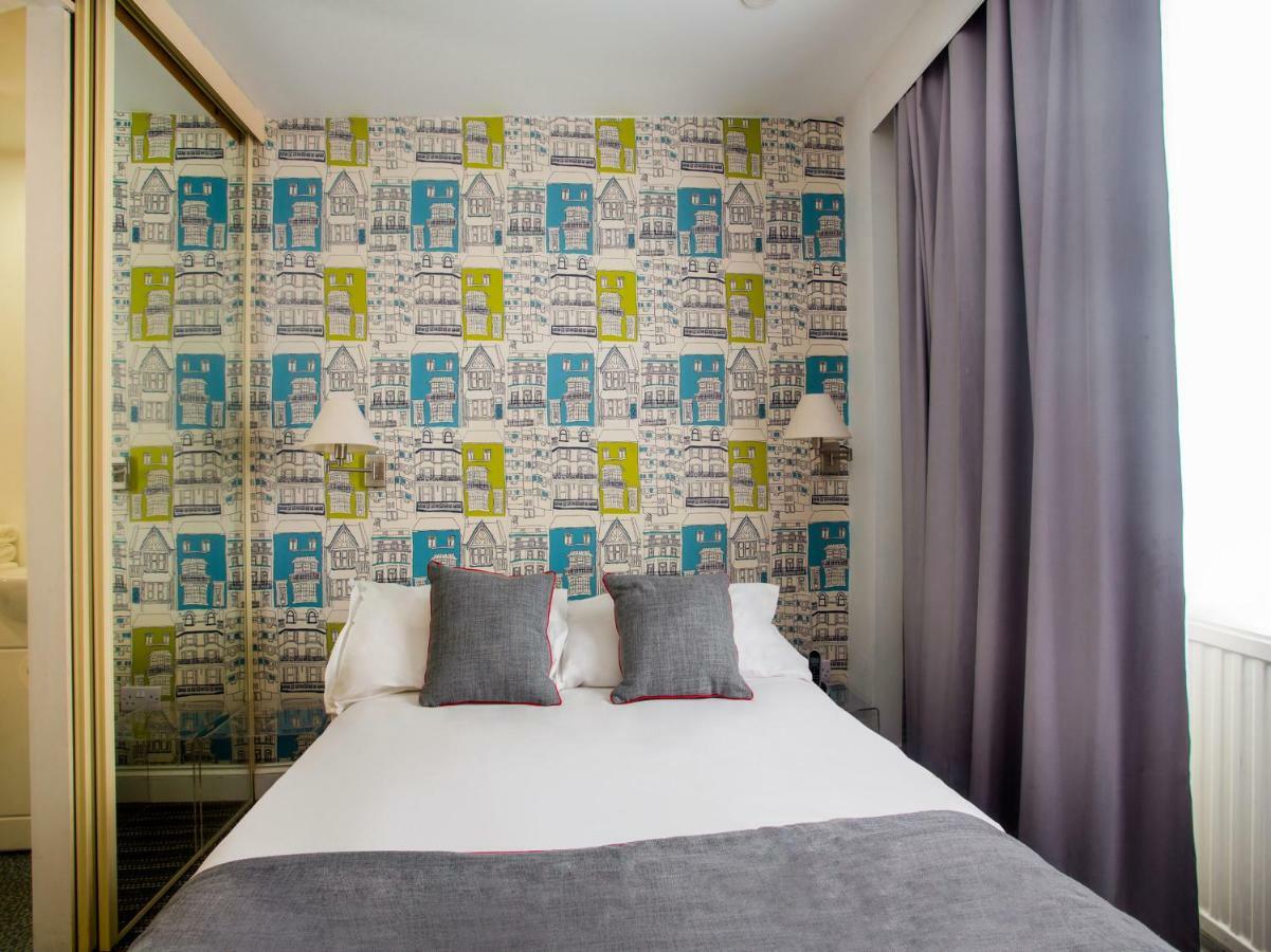 Oyo Lifestyle Hotel Sea Breeze 布赖顿 外观 照片