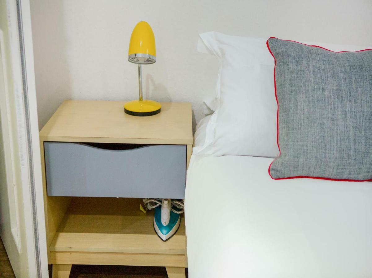 Oyo Lifestyle Hotel Sea Breeze 布赖顿 外观 照片