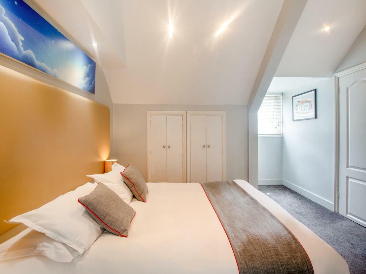 Oyo Lifestyle Hotel Sea Breeze 布赖顿 外观 照片