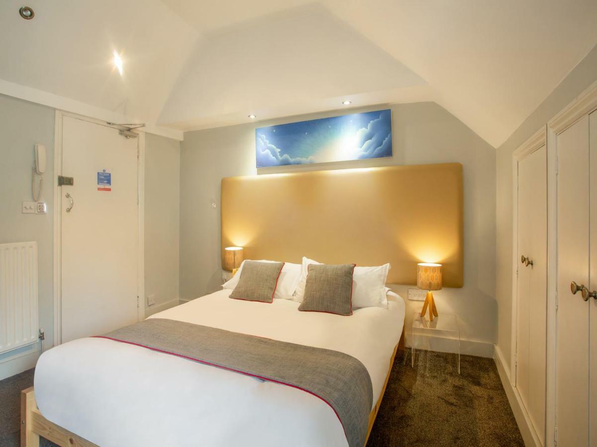 Oyo Lifestyle Hotel Sea Breeze 布赖顿 外观 照片